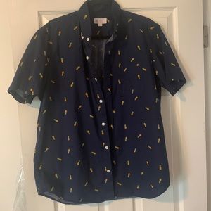 GAP Navy Blue Pineapple Button down TShirt